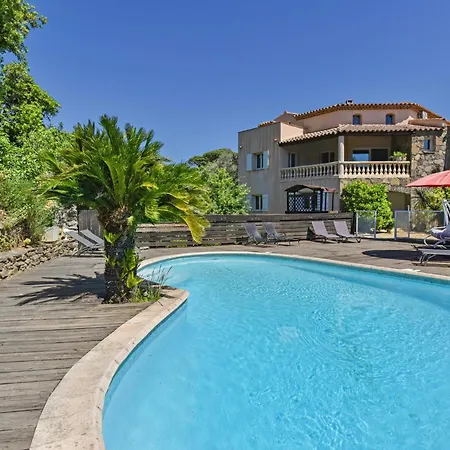 Vue Jardin Holiday home *